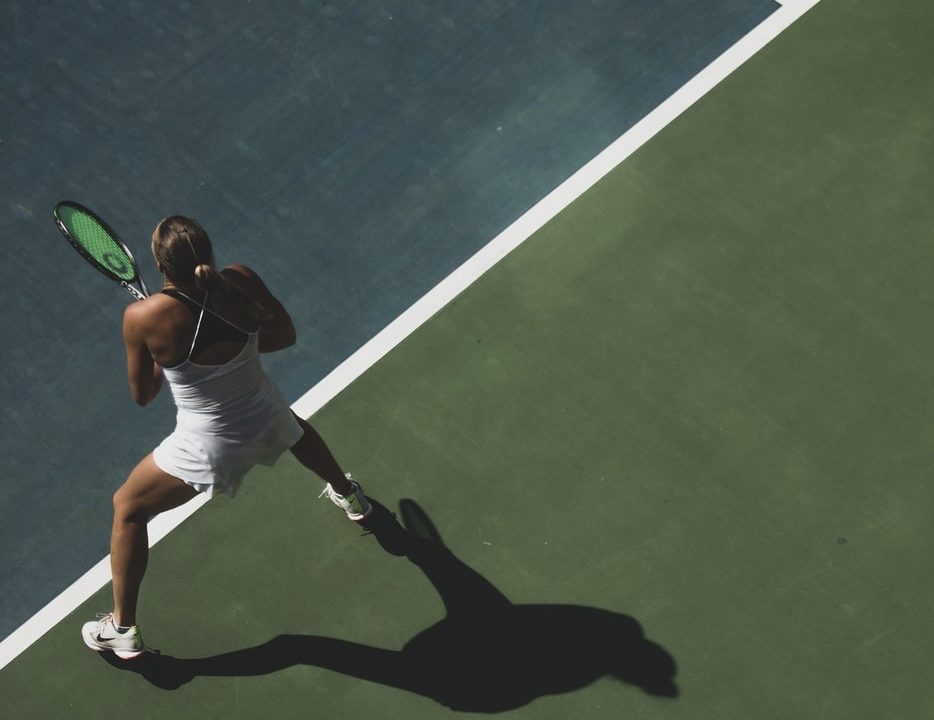プロテニスプレイヤー 日比野菜緒のかわいいインスタやwiki的プロフィール 使用テニスラケットやシューズ ガットについても 初心者のためのテニスまとめ